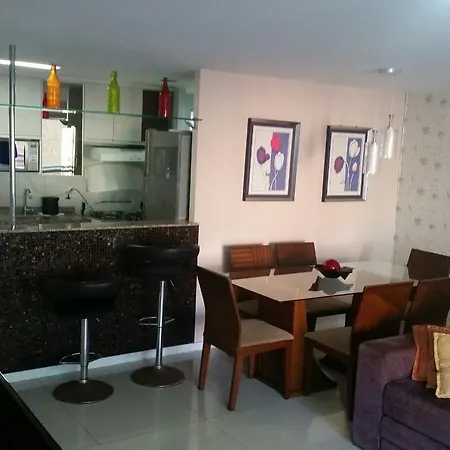 Vista Mar 4 Suítes Apartamento